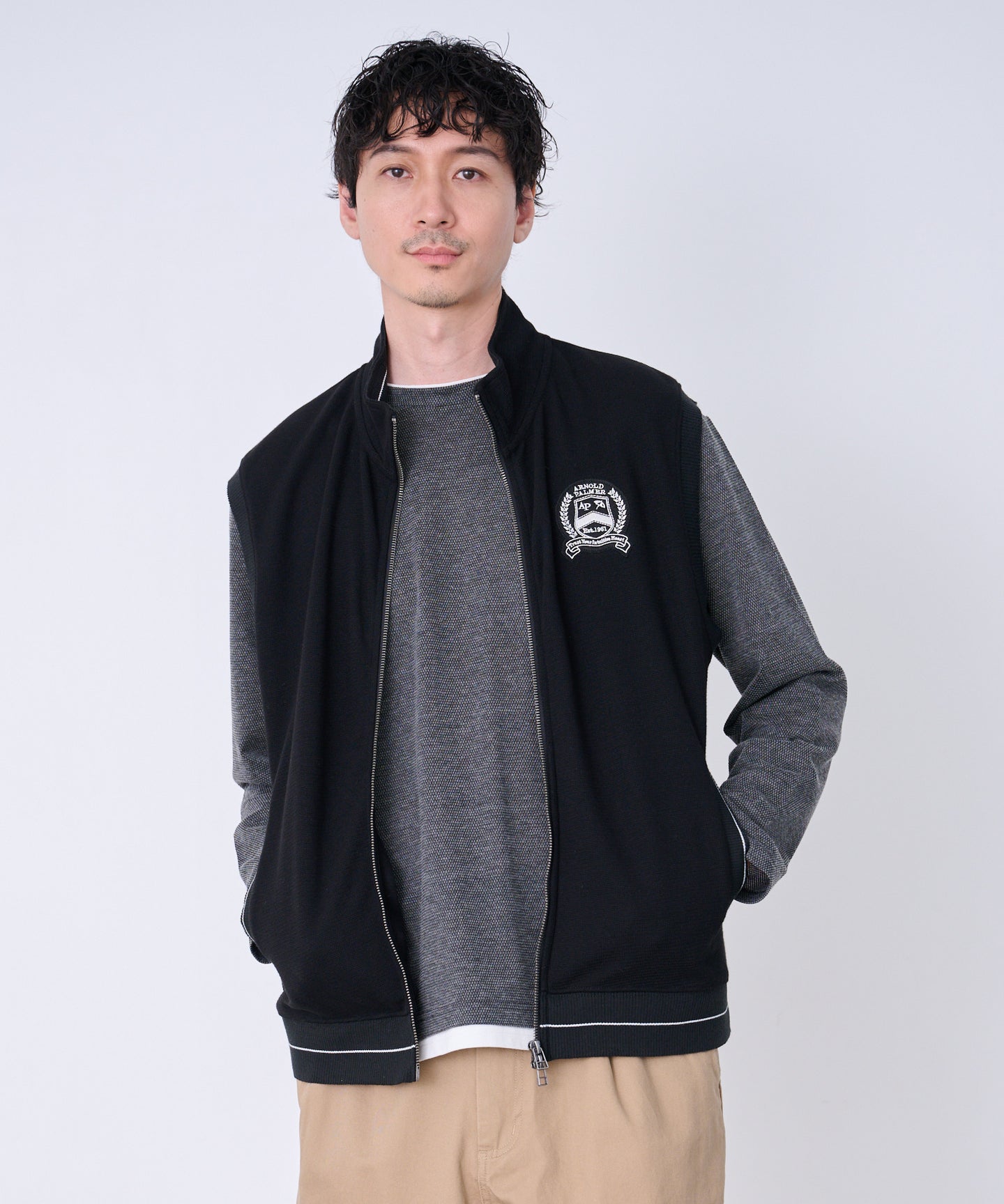 Arnold Palmer サカリバ スタンドフルジップベスト